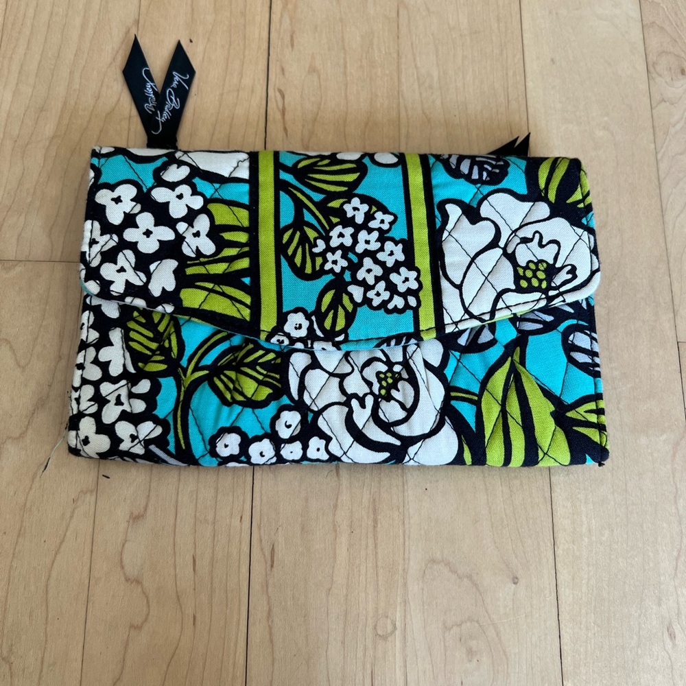 Large Vera Bradley Wallet